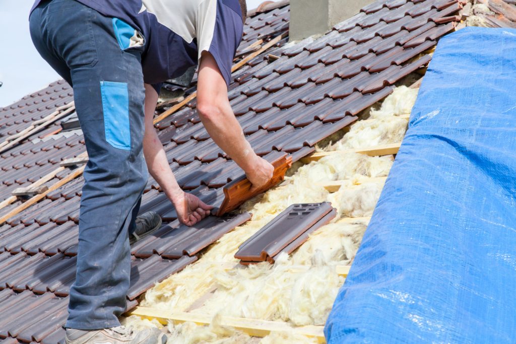 Reparación y reforma de tejados para proteger tu hogar y revalorizar tu vivienda